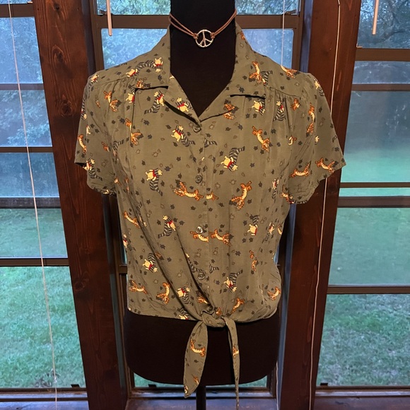 Disney Winnie the Pooh Pooh & Tigger Women's Tie-Front Woven Top - Picture 1 of 5